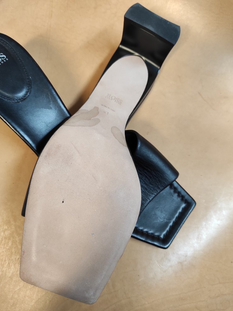 Damensandaletten Gr. 41 schwarzes Leder