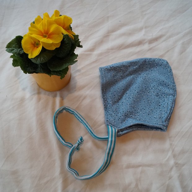 Wendemützchen Wendemütze Mütze zum Wenden Pixiemütze Pixie Mütze kbA Baumwolle Gr. 3-9 Monate ca.