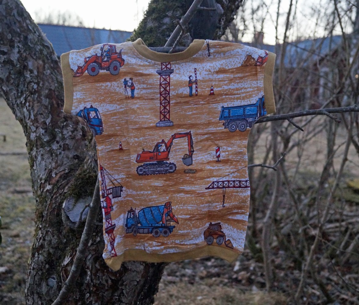 Baustellen-Shirt T-Shirt egal wie rum Gr. 80 86 evtl. 92