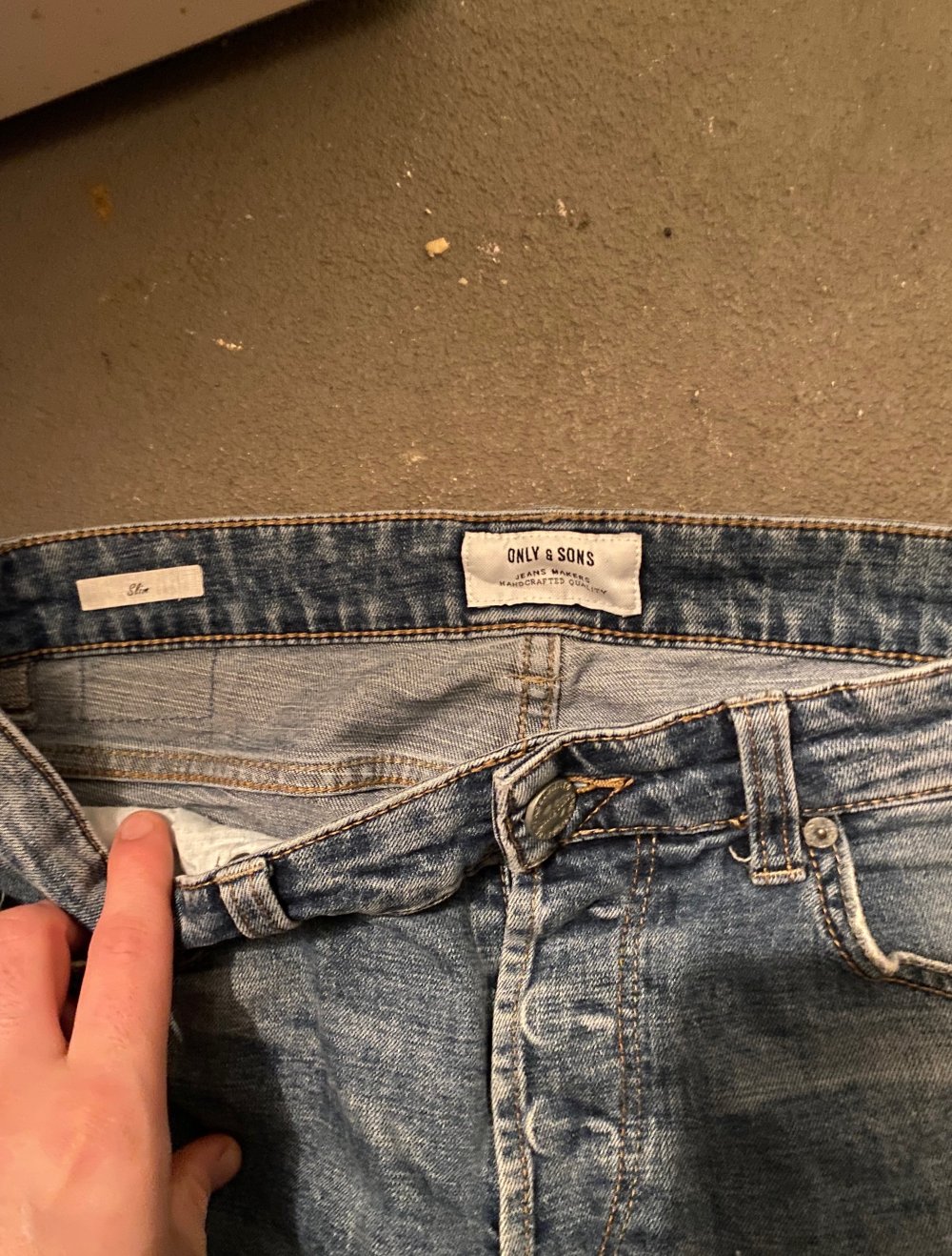 verkauft wird eine Schöne Jeans