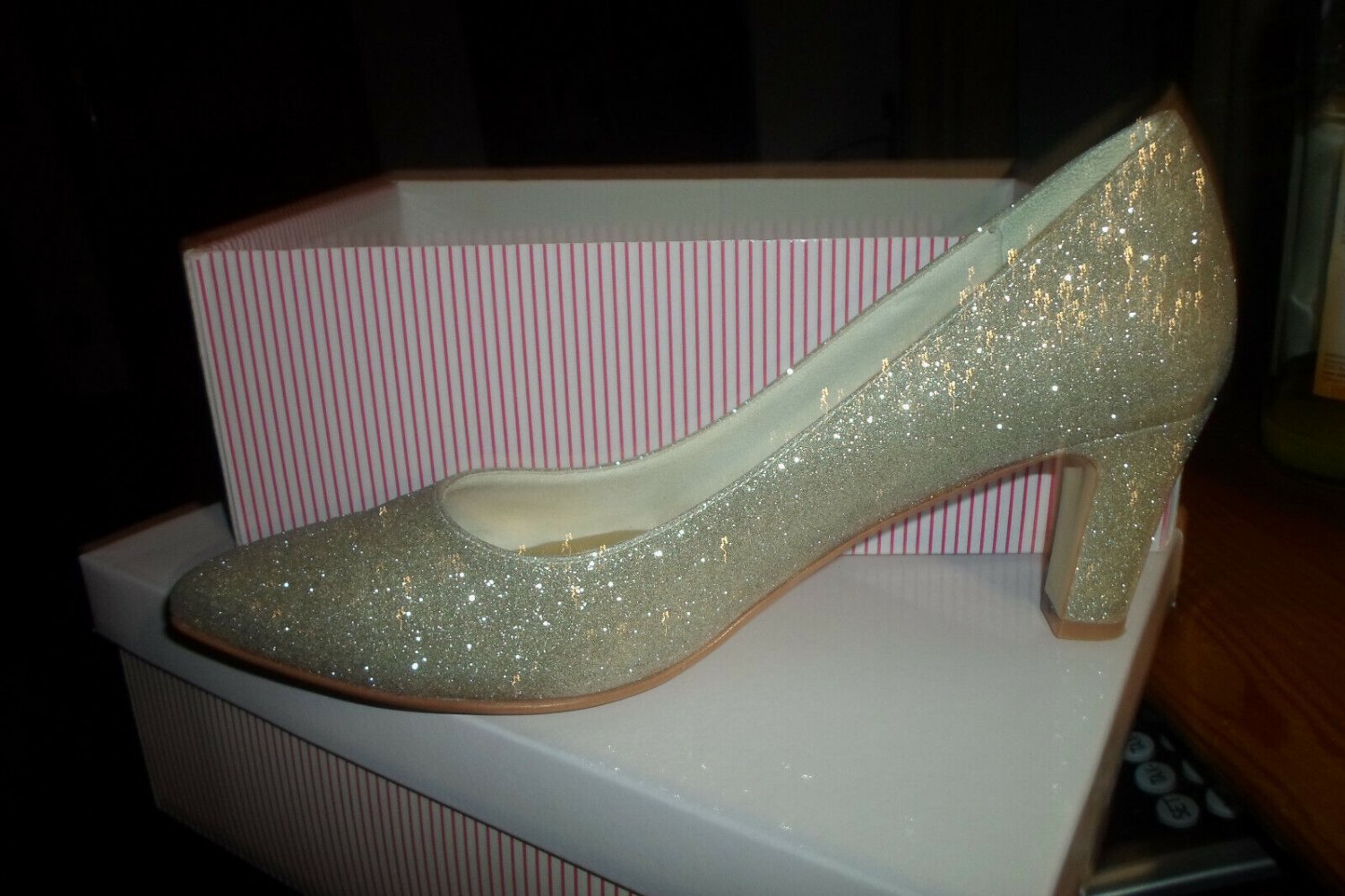 Damen Pumps Schuhe Miss Fiarucci Marita Perle fine Glitter Gr.40,5 