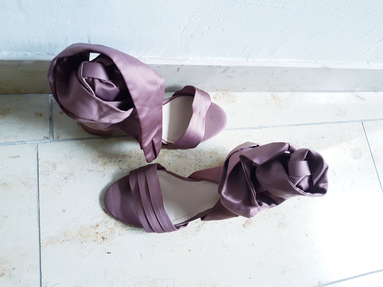 Neue lila sandaletten