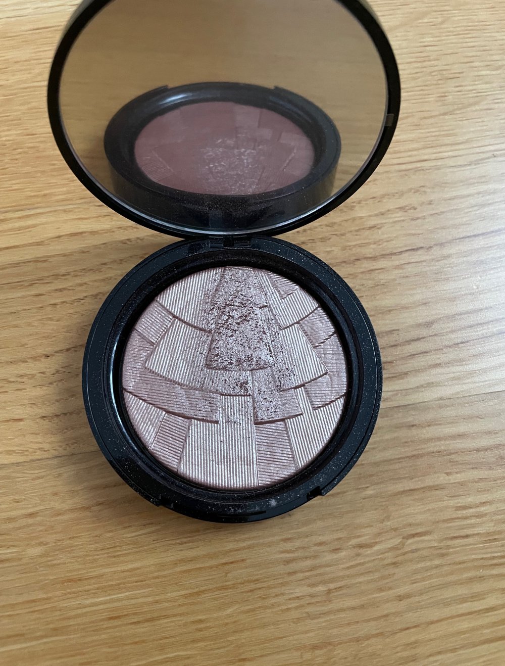 Anastasia Beverly Hills Highlighter