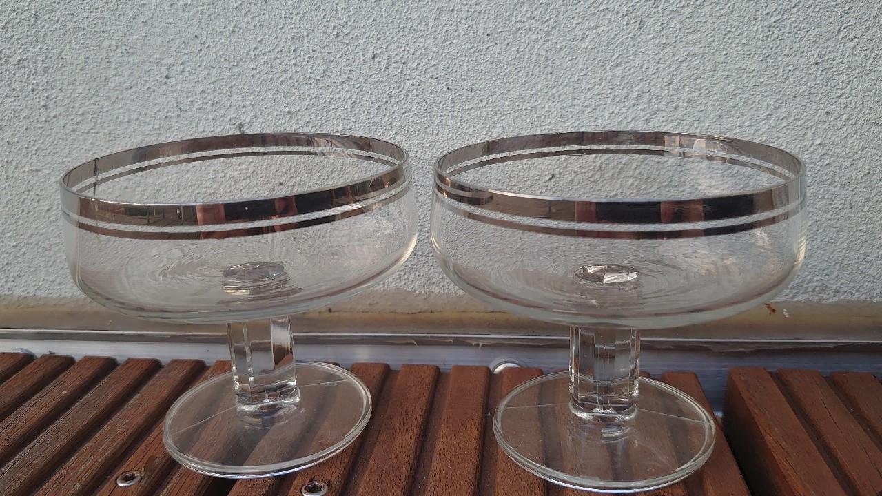 Glas Gläser Sektgläser Sektschale 2 Stück mit silbernen Rand Ingrid Gläser 70er / 80er Jahre original Vintage
