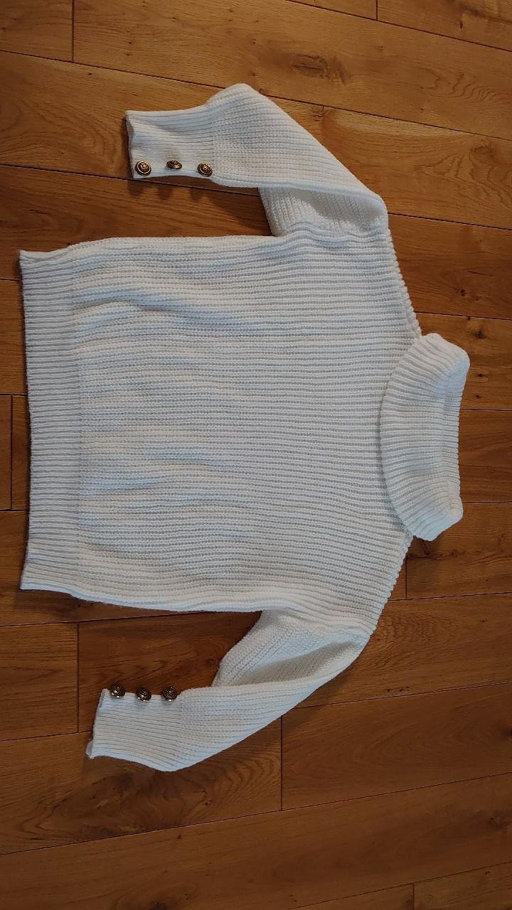 Pullover 90er Jahre Vintage weiß goldene Knöpfe