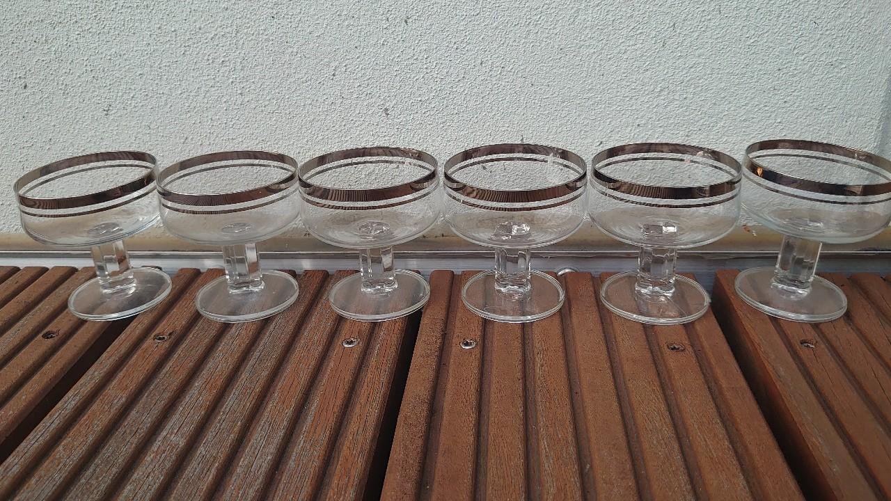 Glas Gläser Likörglas 6 Stück silberner Rand 70er / 80er Jahre original Vintage