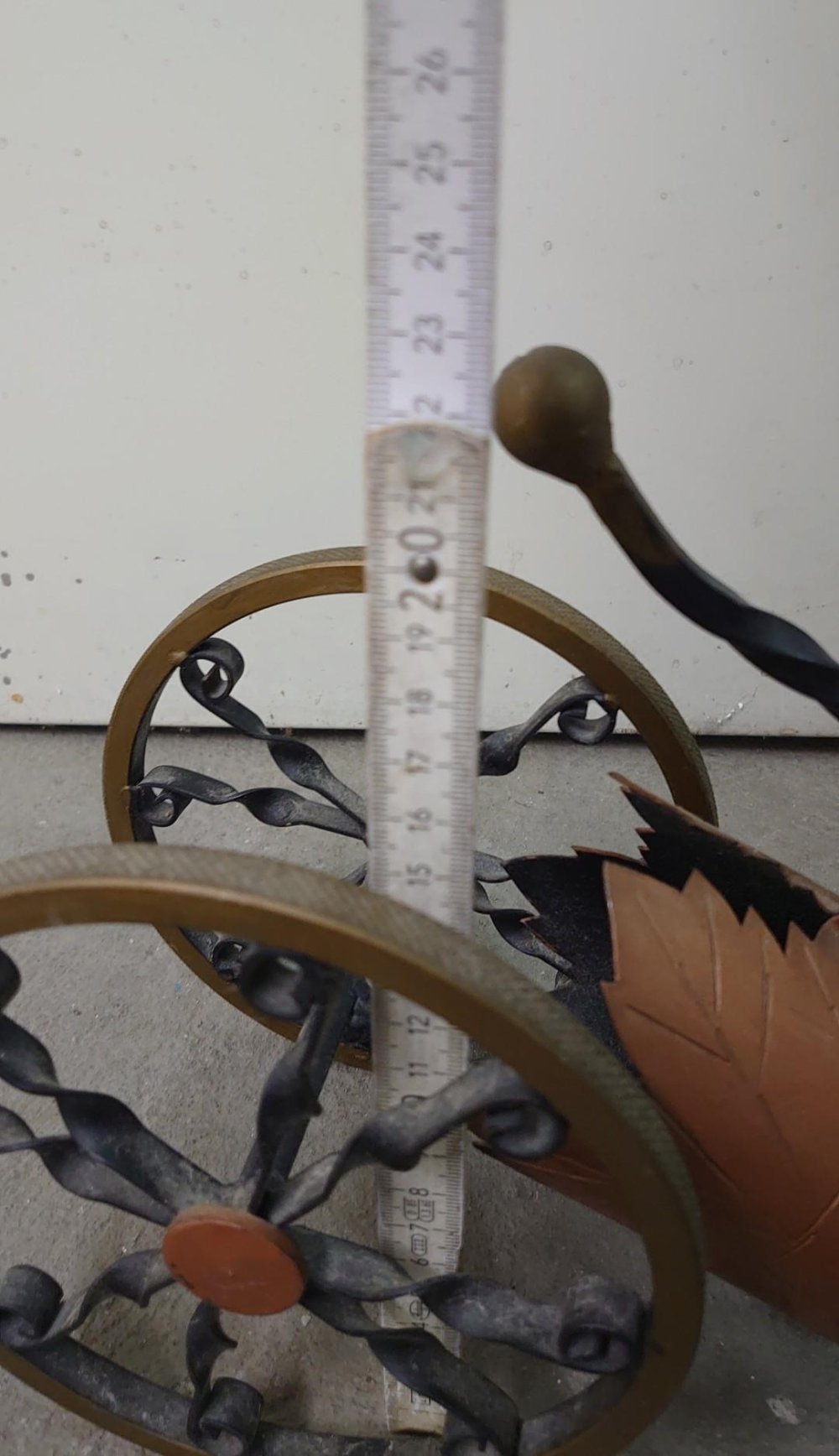 Weinhalterung Schmiedeeisen 60er 70er Jahre