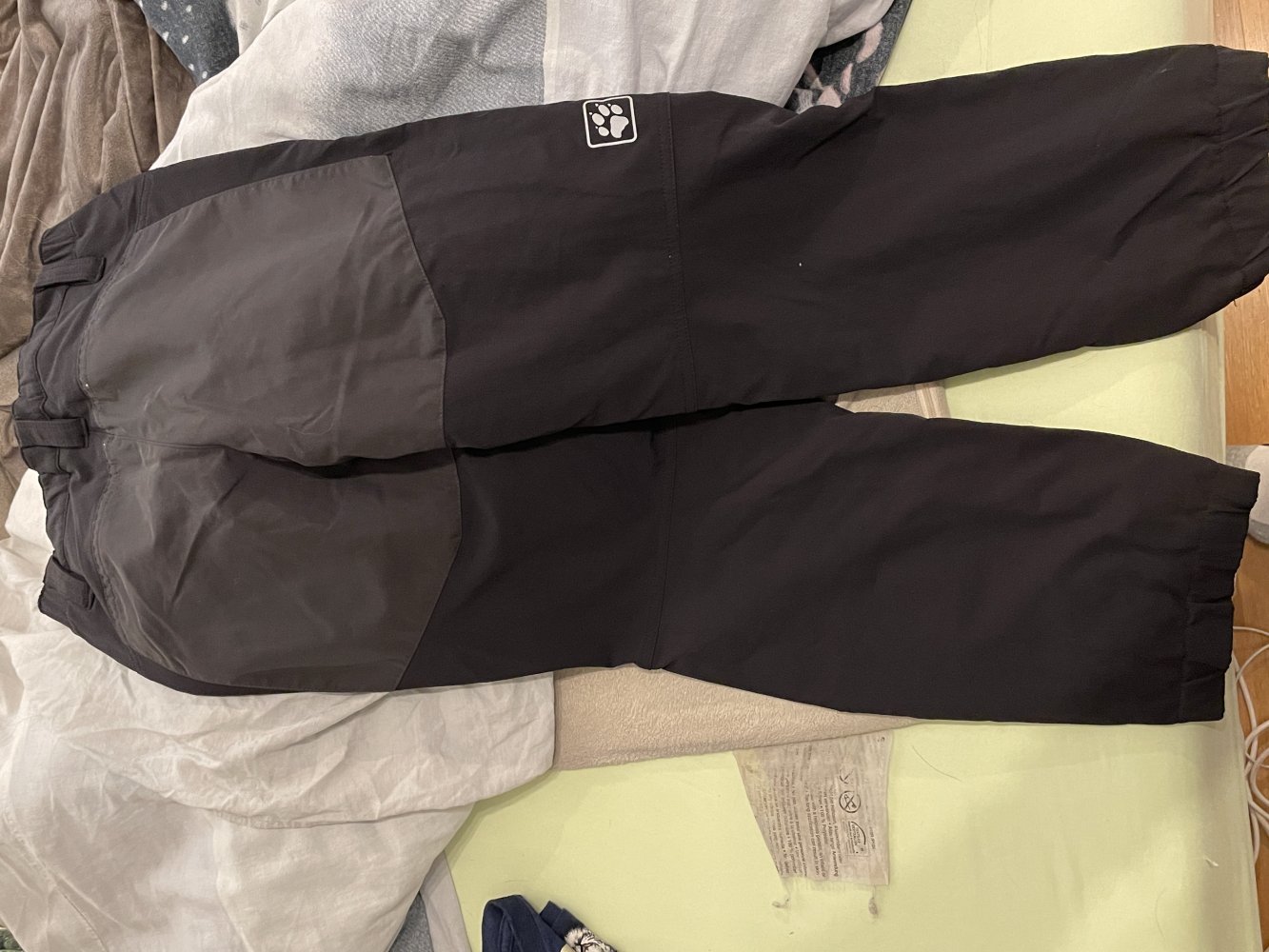 Jack Wolfskin Wanderhose oder für denn Wald evtl auch für Jungs