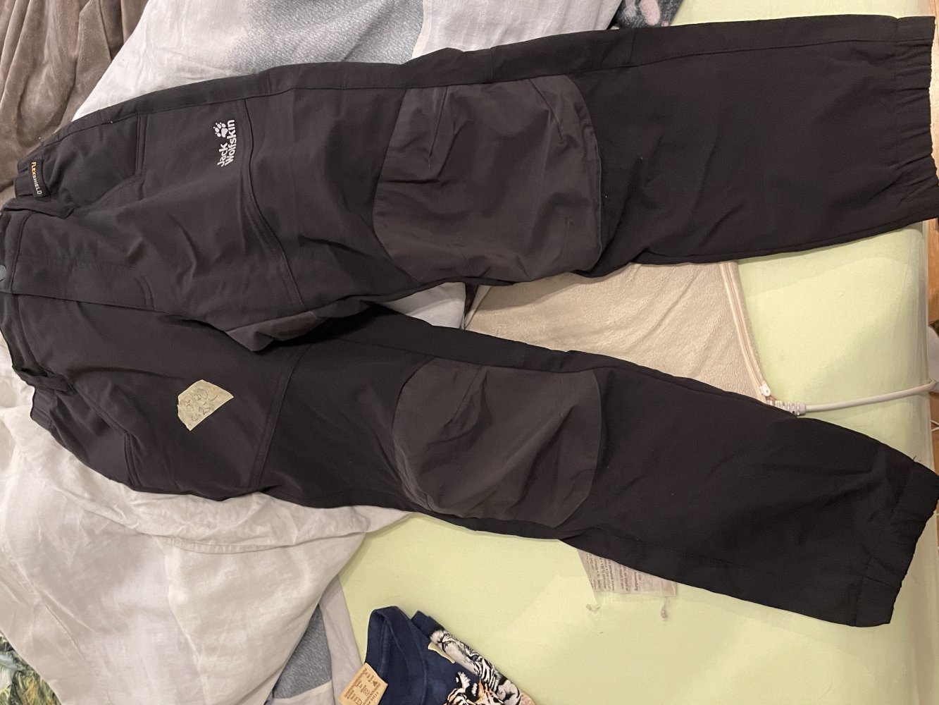 Jack Wolfskin Wanderhose oder für denn Wald evtl auch für Jungs