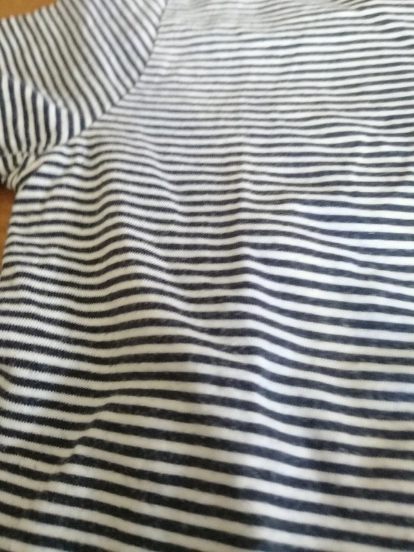 Blau gestreiftes Shirt - Gr. 110/116 - NKD 