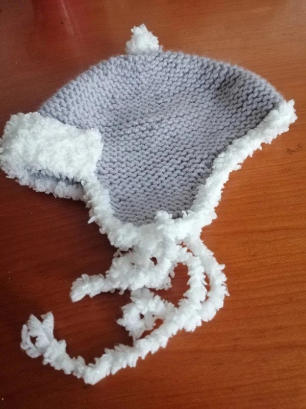 Graue Mütze - Handmade - kleine Größe