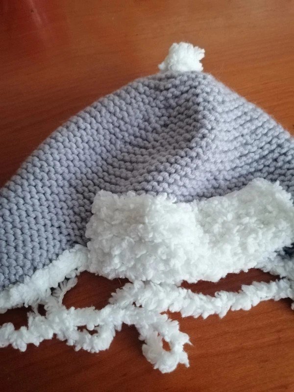 Graue Mütze - Handmade - kleine Größe