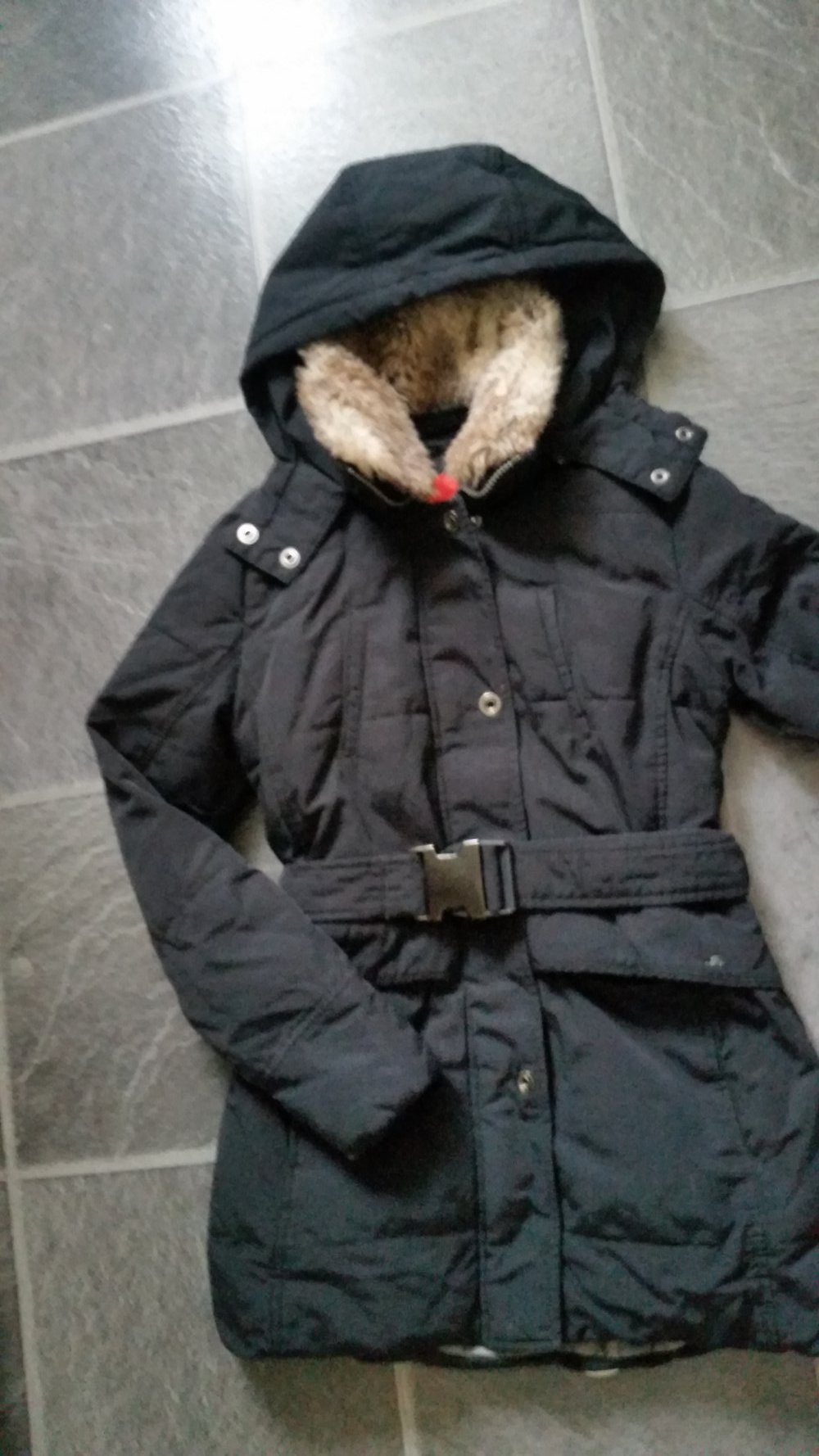 Daunenjacke von s.Oliver Gr. 34, schwarz, Kapuze