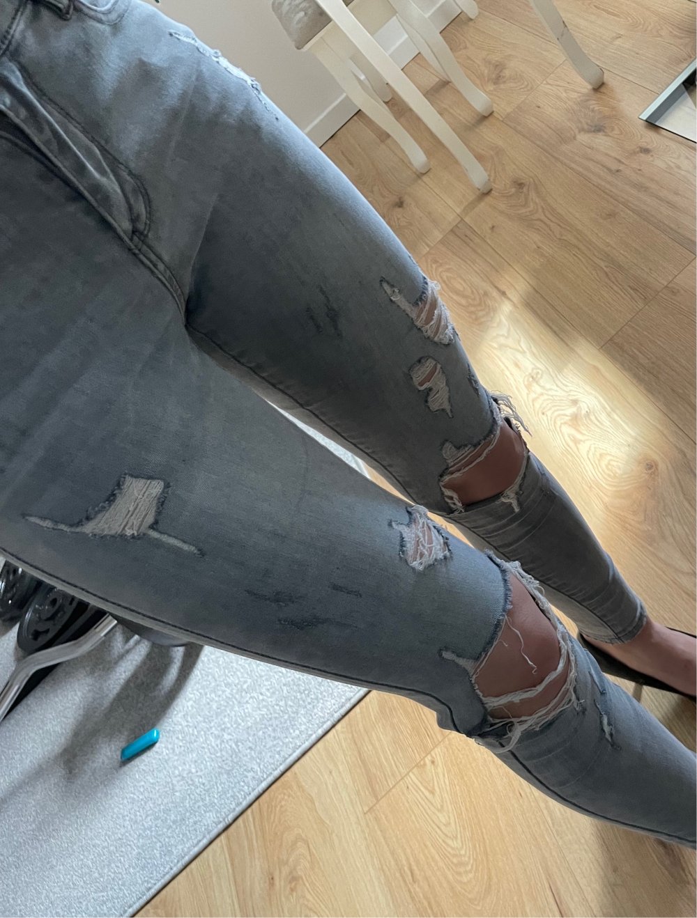 jeans mit löchern