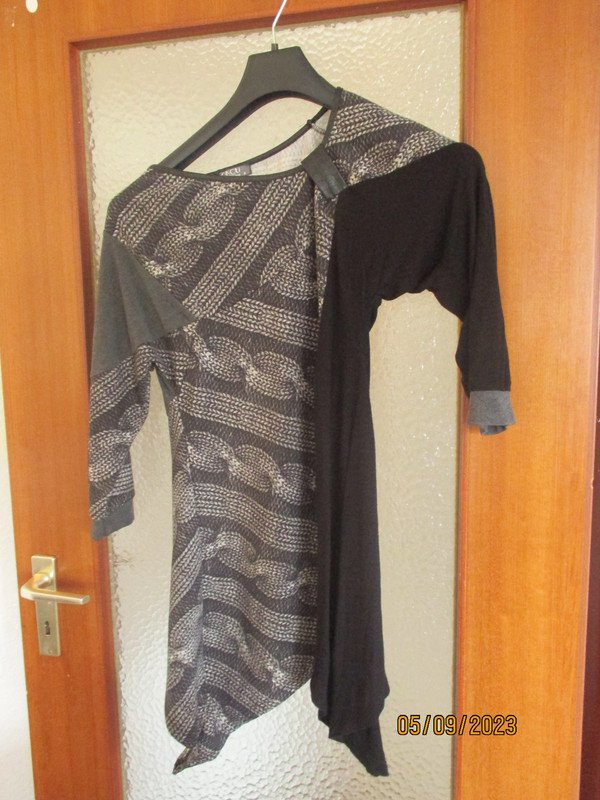 damen shirt gr. 2 steht drin 