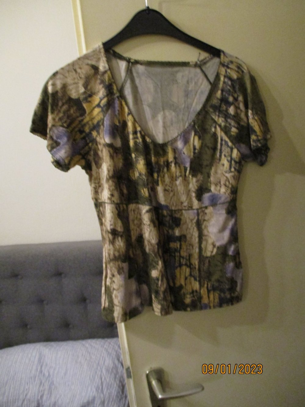 braun/beiges T-Shirt