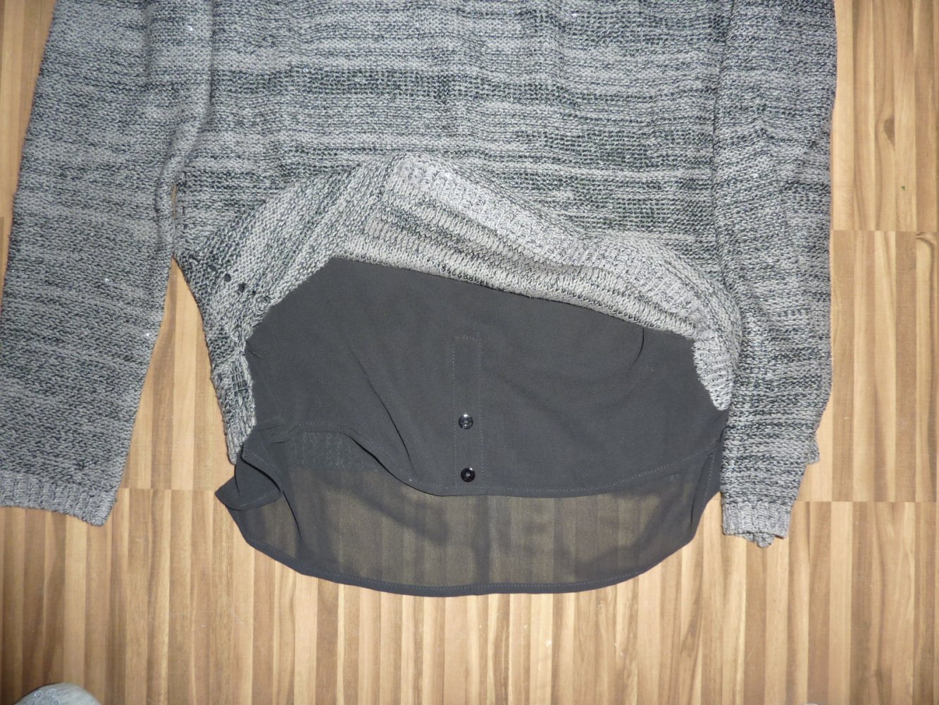 Damen Pullover Street One Gr. S 36 (evtl. 38 ) grau schwarz Pailletten Pulli