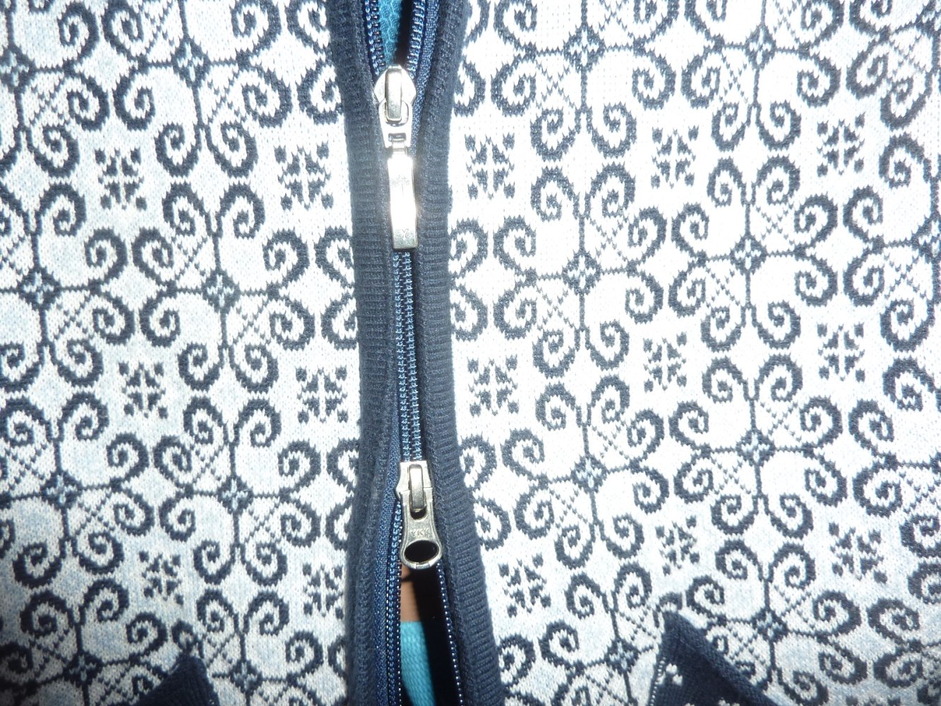 Strickjacke Cardigan 46 48 50 XXL Kapuze lang Strick blau weiß Kimmy Brust  68 cm mit Baumwolle