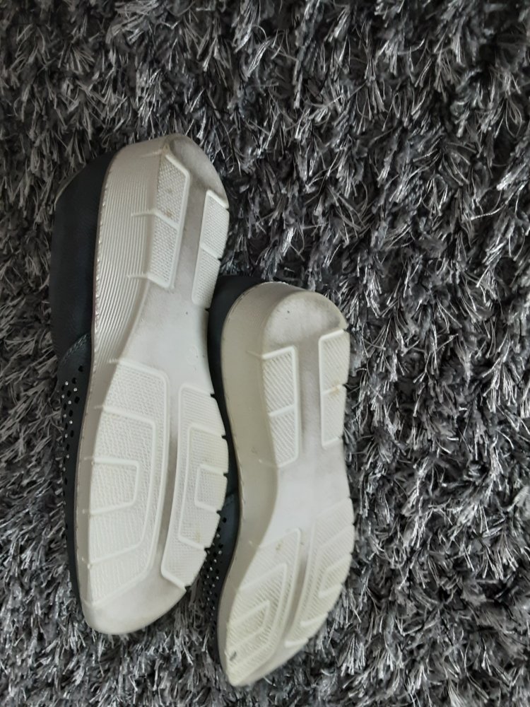 Schuhe neuwertig 