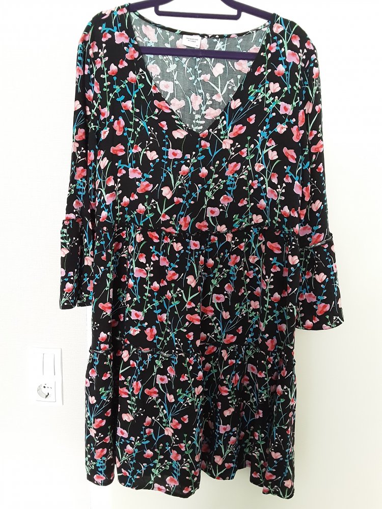 Kurzes Kleid 
