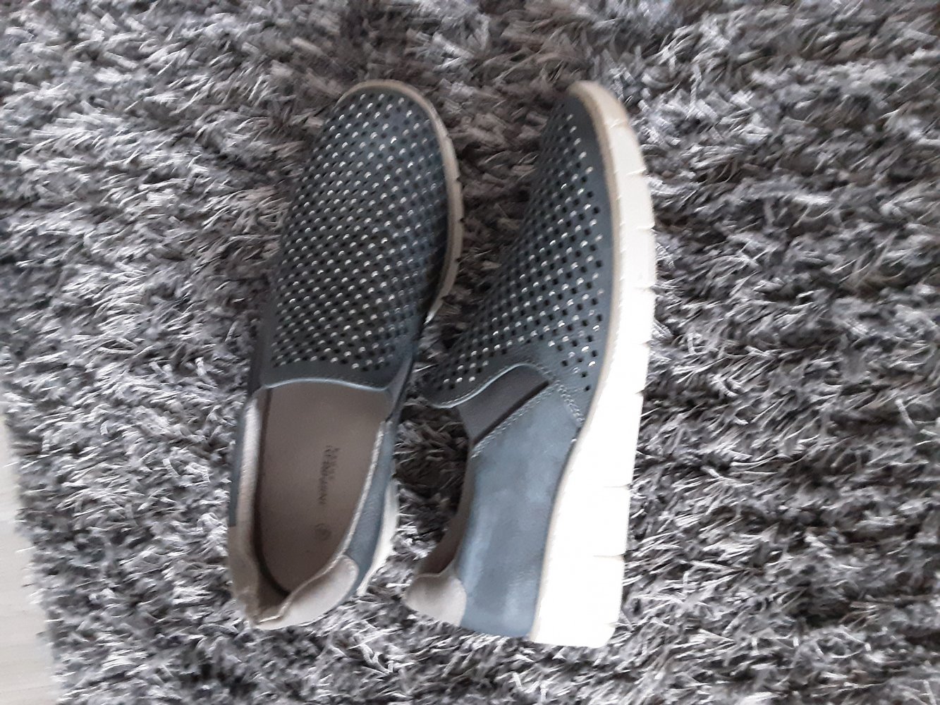 Schuhe neuwertig 