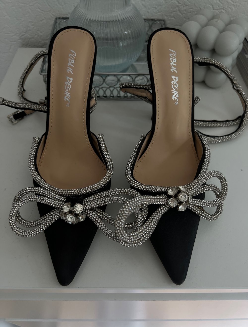 Public Desire High Heels/Pumps mit Schleife