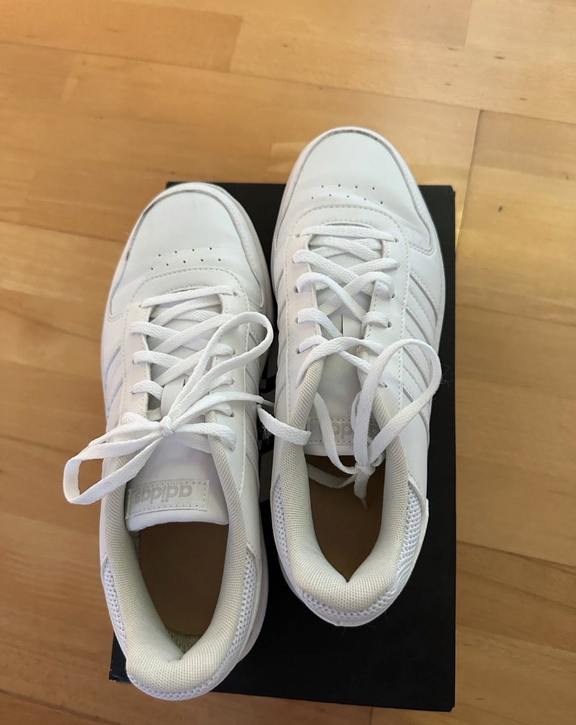 Adidas Hoops 2.0, Größe 42