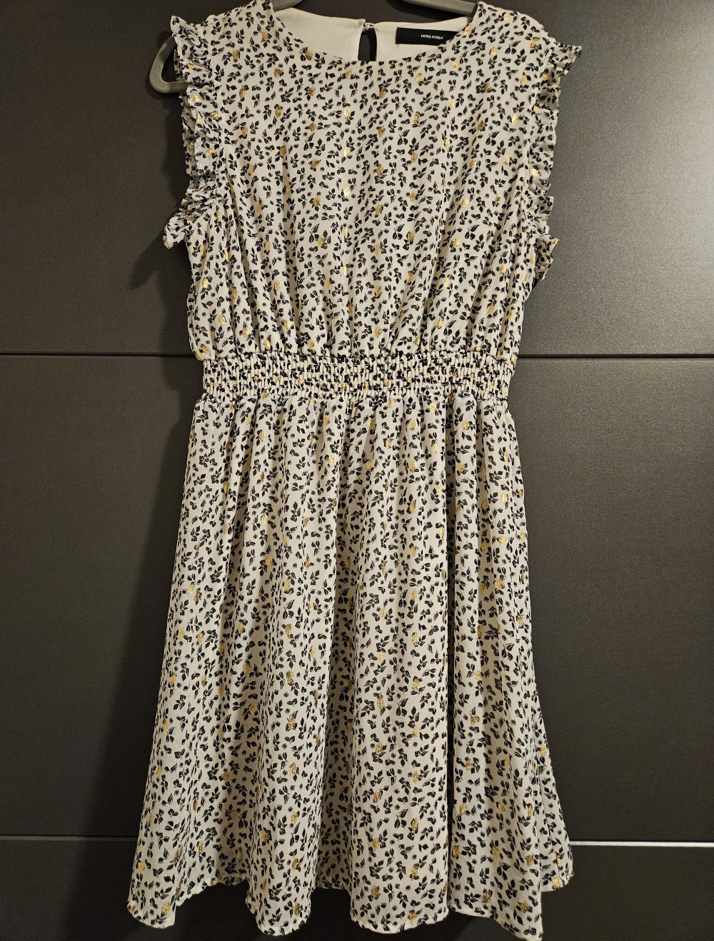 Stylisches Kleid von Vero Moda, Größe L
