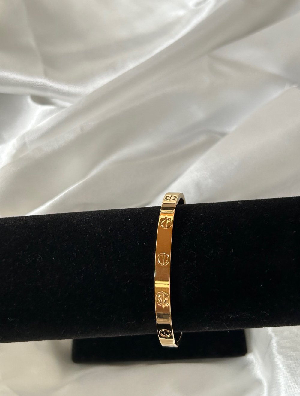 Armband aus Edelstahl