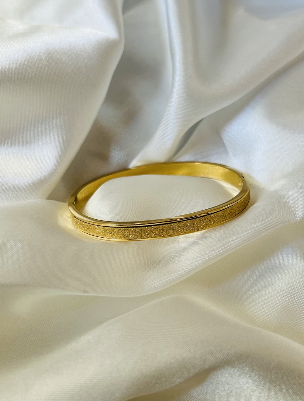 Armband aus Edelstahl