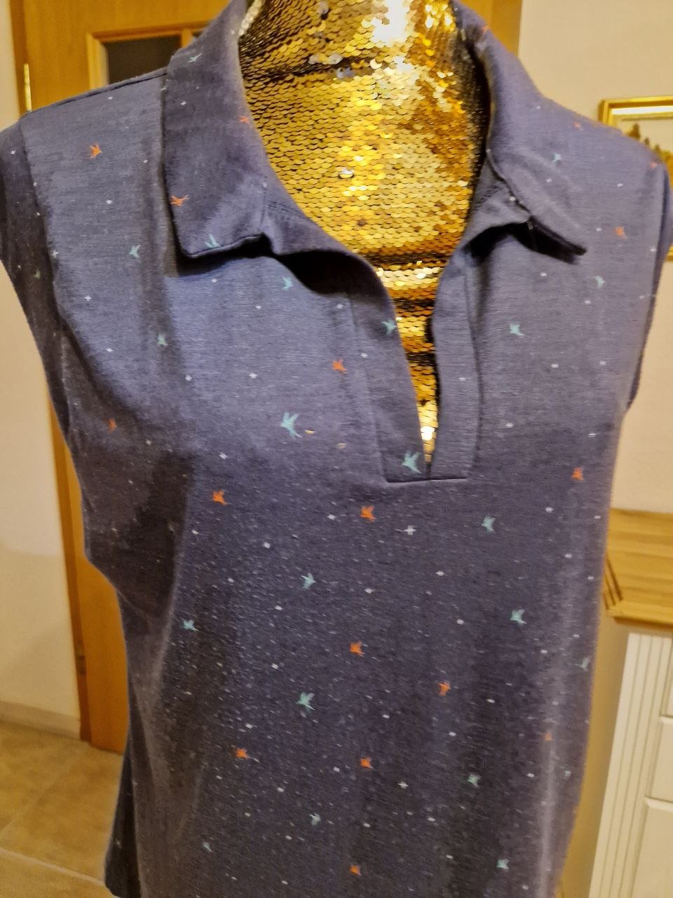 Nature Trail. Bequemes T-Shirt. Größe M-L. Polyester. 