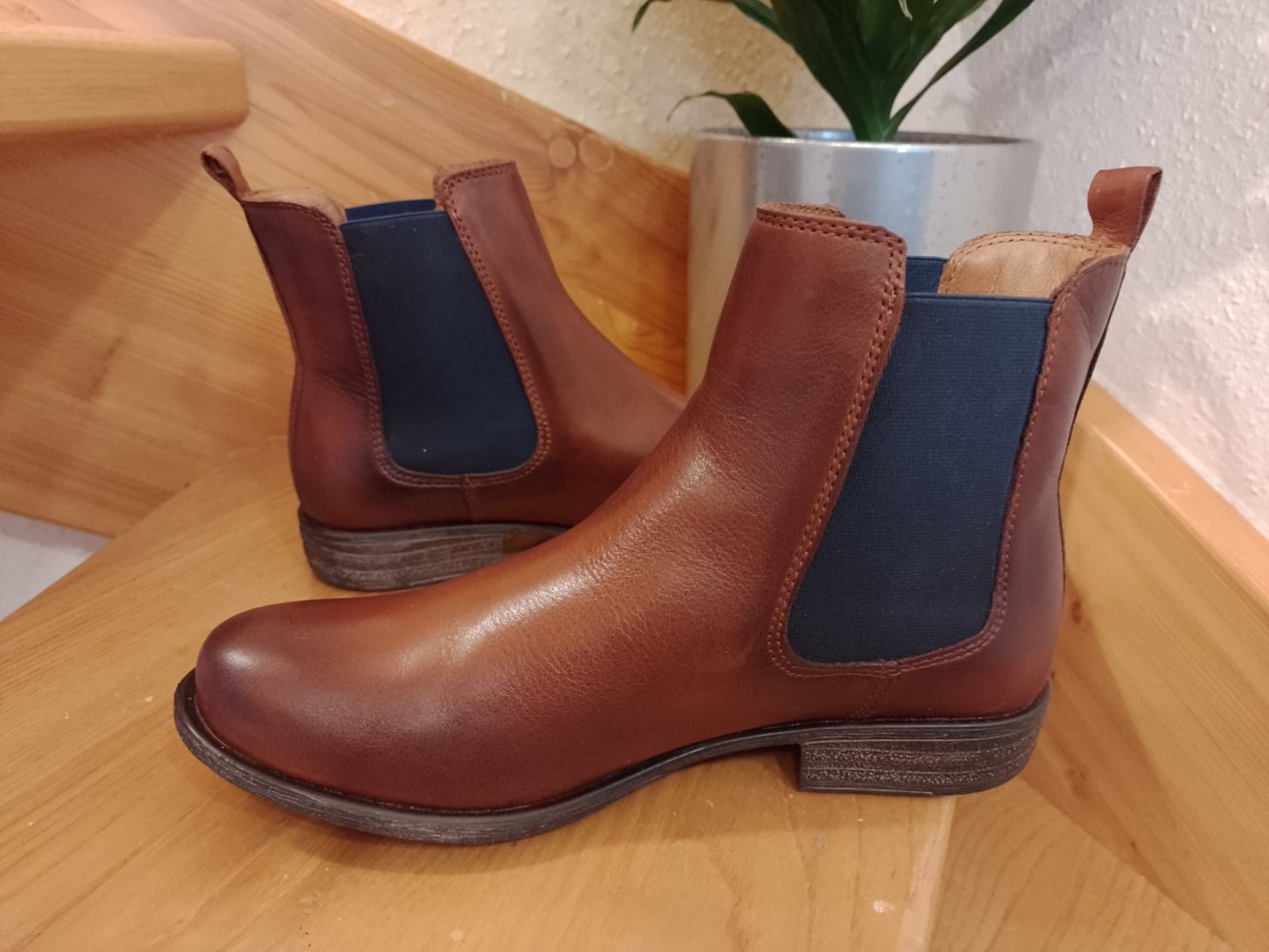 Paul Vesterbro. Neu. Schöne Stiefelette. Chelsea Boots. Leder. Größe 36