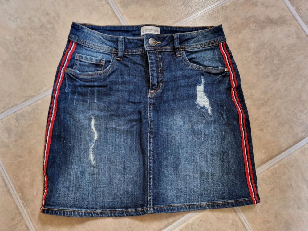 Blue Motion.  Schöner Jeansrock.  Größe 38. 