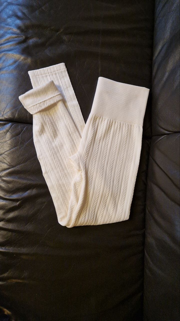  Warme weiße Leggings. Herbst-Winter. Größe L. 