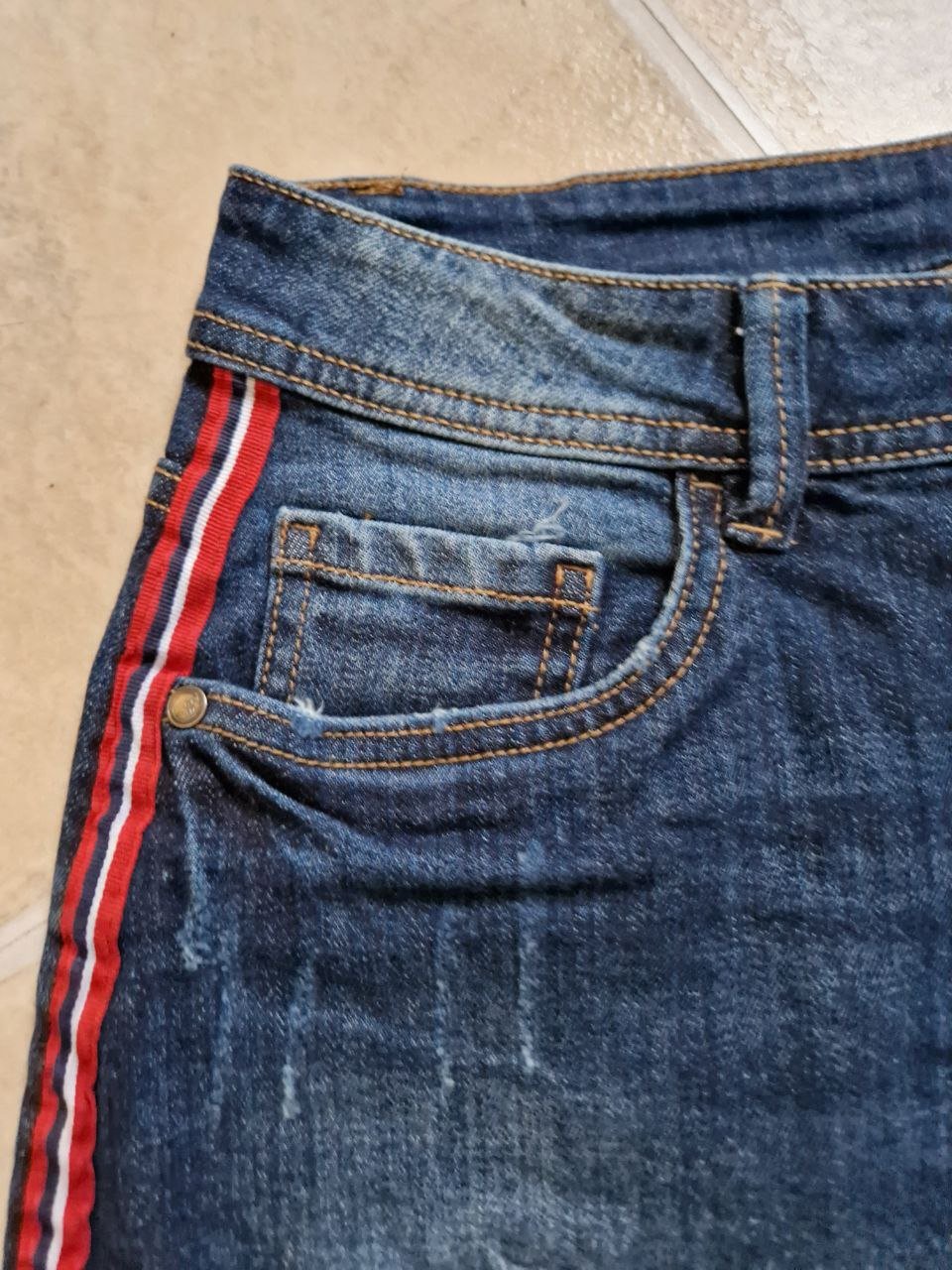 Blue Motion.  Schöner Jeansrock.  Größe 38. 