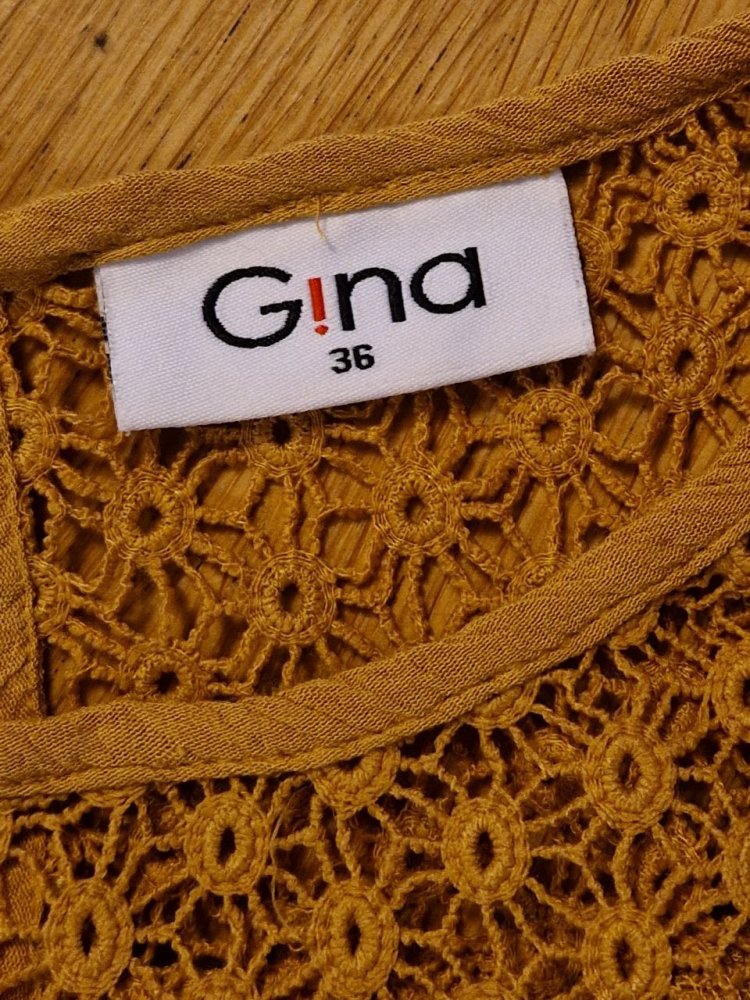 Gina.  Elegante Bluse - Tunika - T-Shirt.  Viskose.  Größe 36 ( Passt auch in Größe M ).