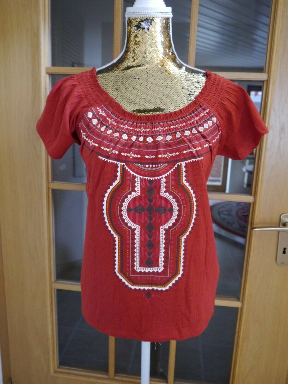 Elegantes T-Shirt - helle Bluse. ?? Größe 44 