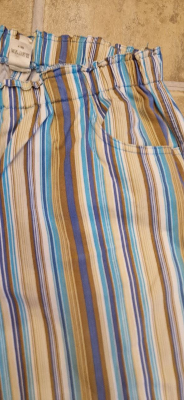 Damen Bequeme Shorts - Caprihose.  Baumwolle. Größe 44. 