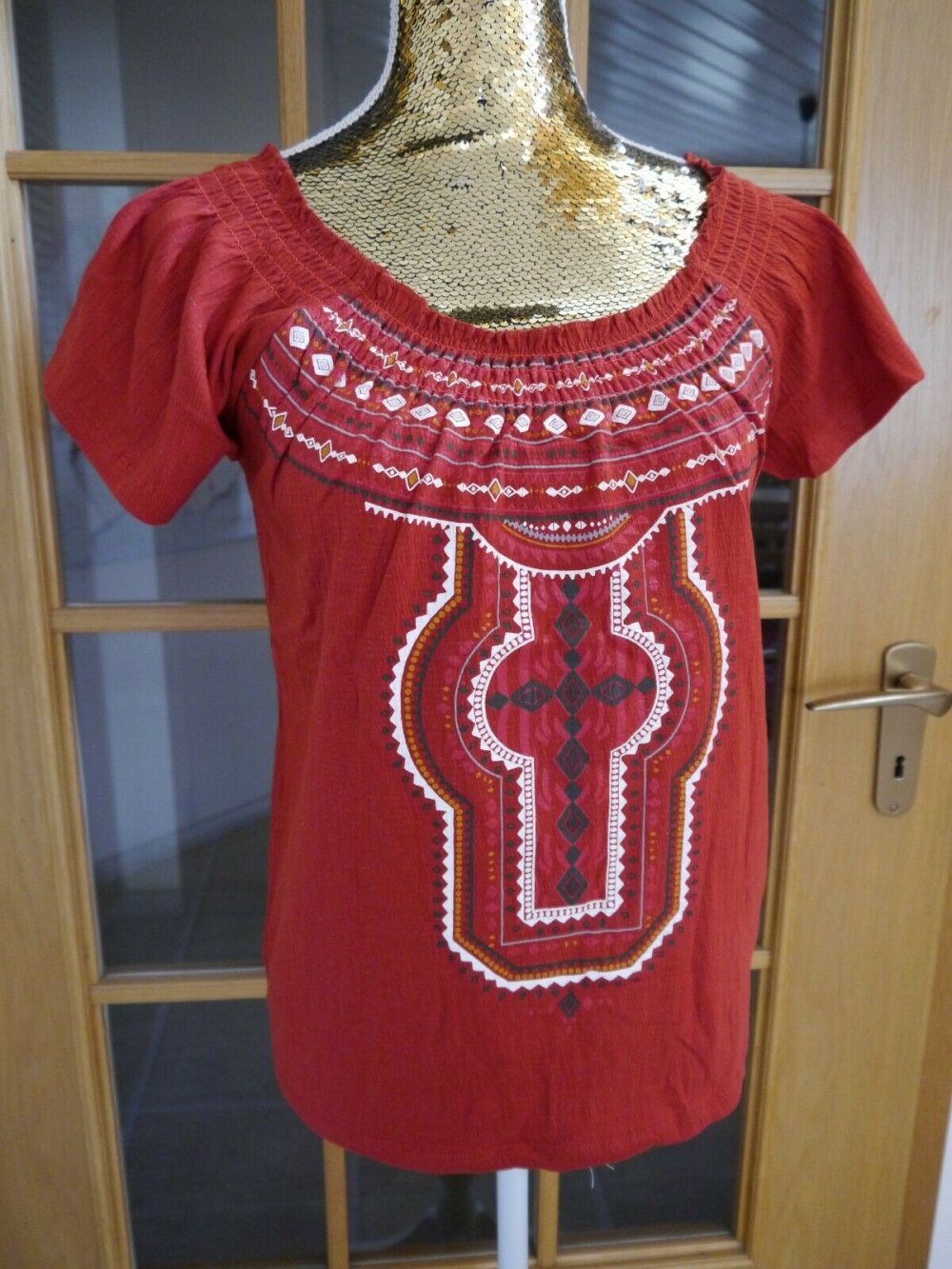 Elegantes T-Shirt - helle Bluse. ?? Größe 44 