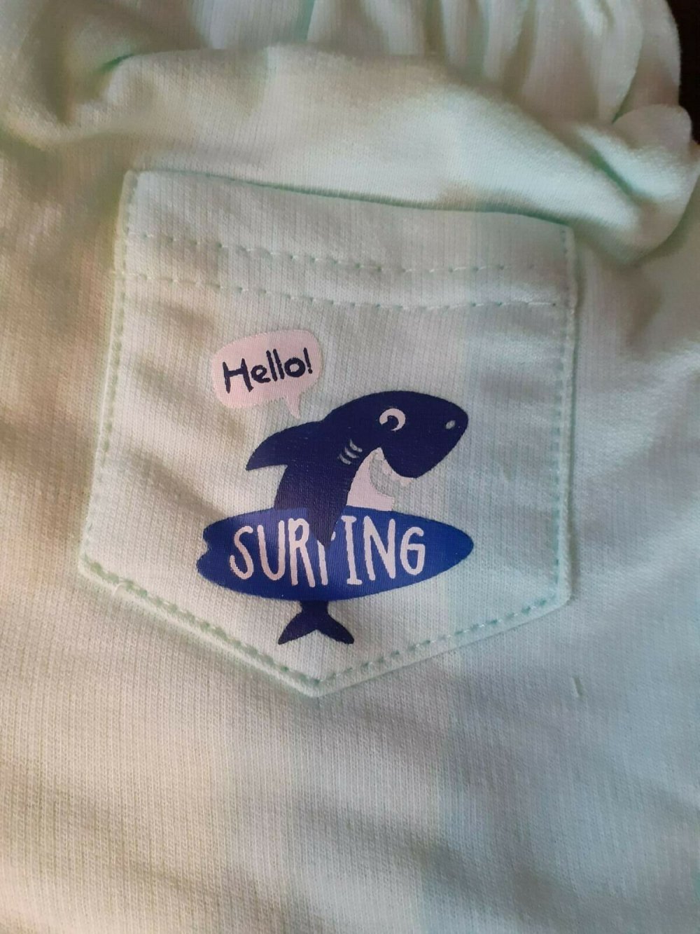 Ein Satz Kleidung - 2 warme Shorts für ein Baby für 4-6 Monate. 100% Baumwolle.