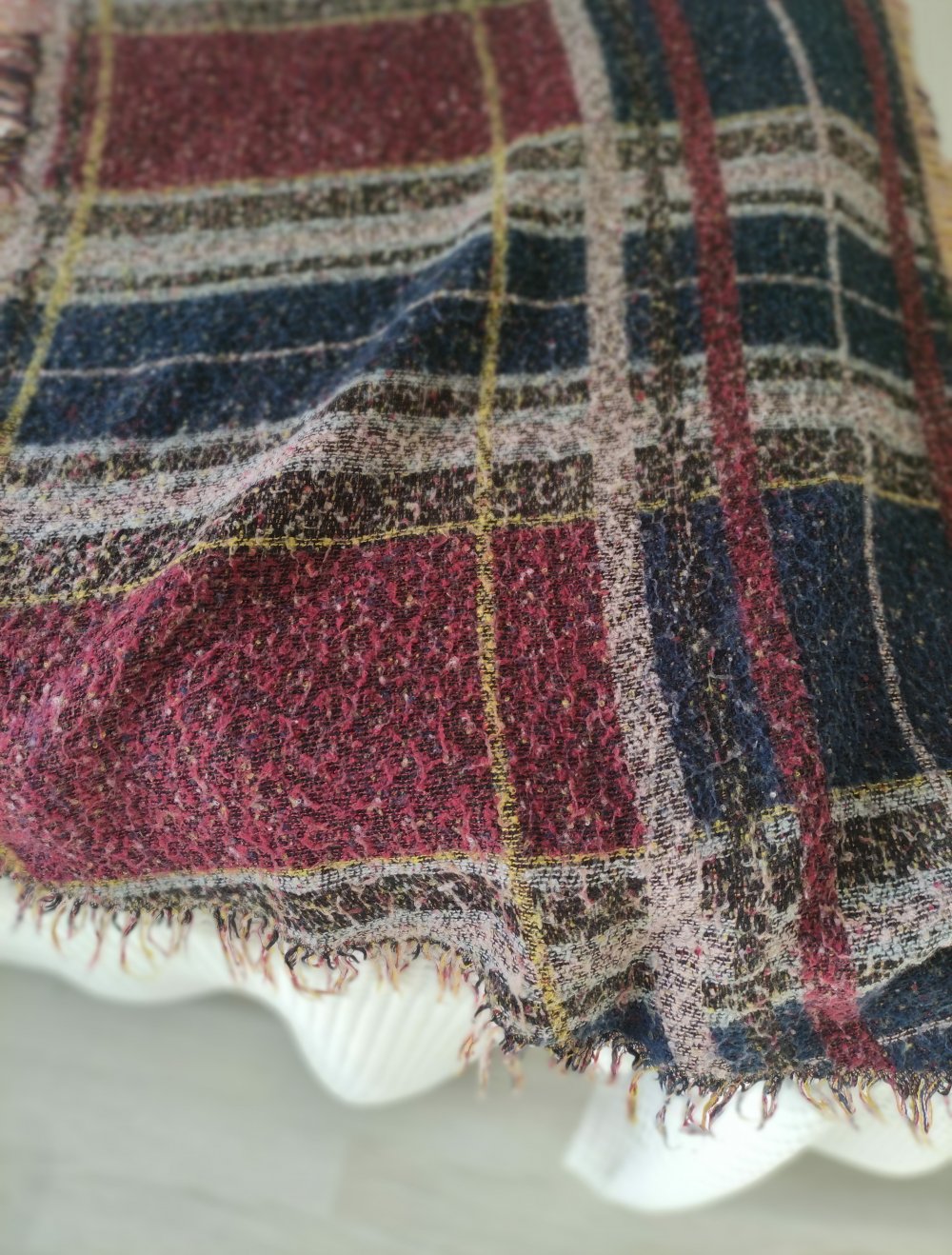 schöner langer kuscheliger schal