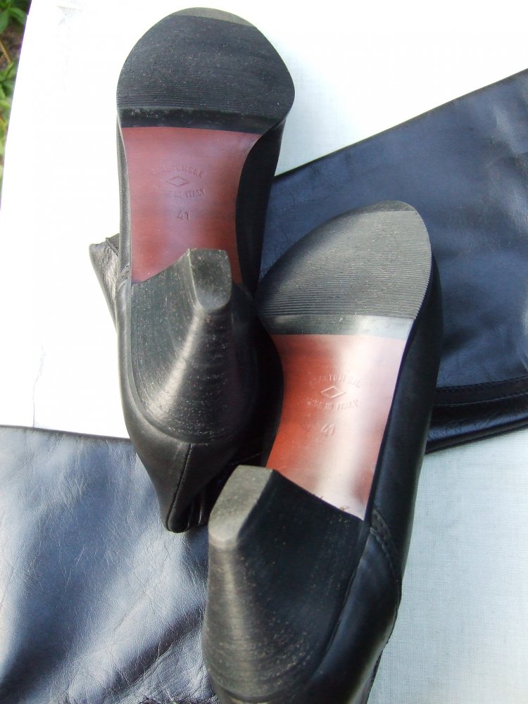 Schwarze kniehohe Stiefel Schaftstiefel Damenstiefel Leder Italien