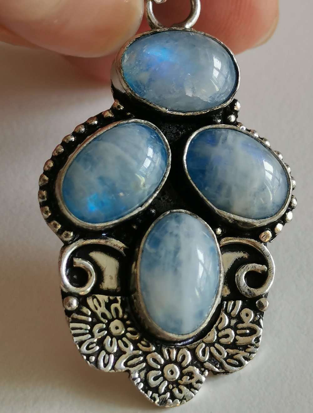 Mondstein Kettenanhänger Silberschmuck 925 gestempelt