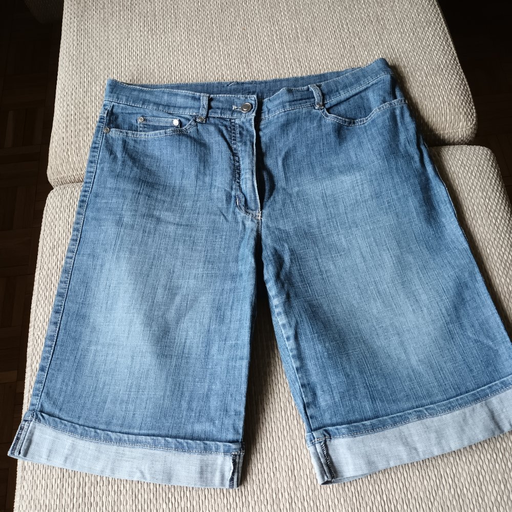 Jeansstoff, Shorts, Gr. 42, used Look, blau
