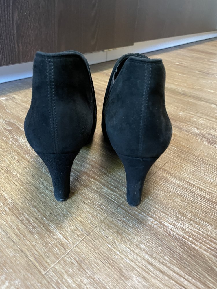 Ankle Boots / Stiefelette mit Absatz von Unisa