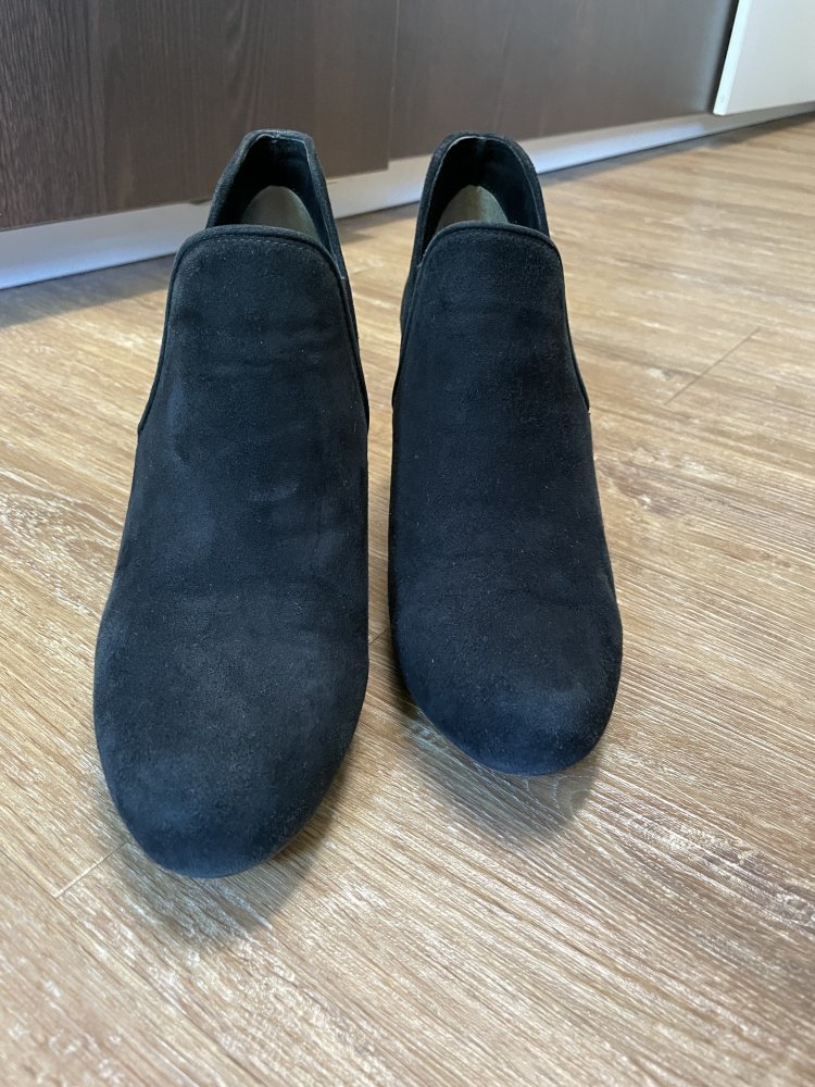 Ankle Boots / Stiefelette mit Absatz von Unisa