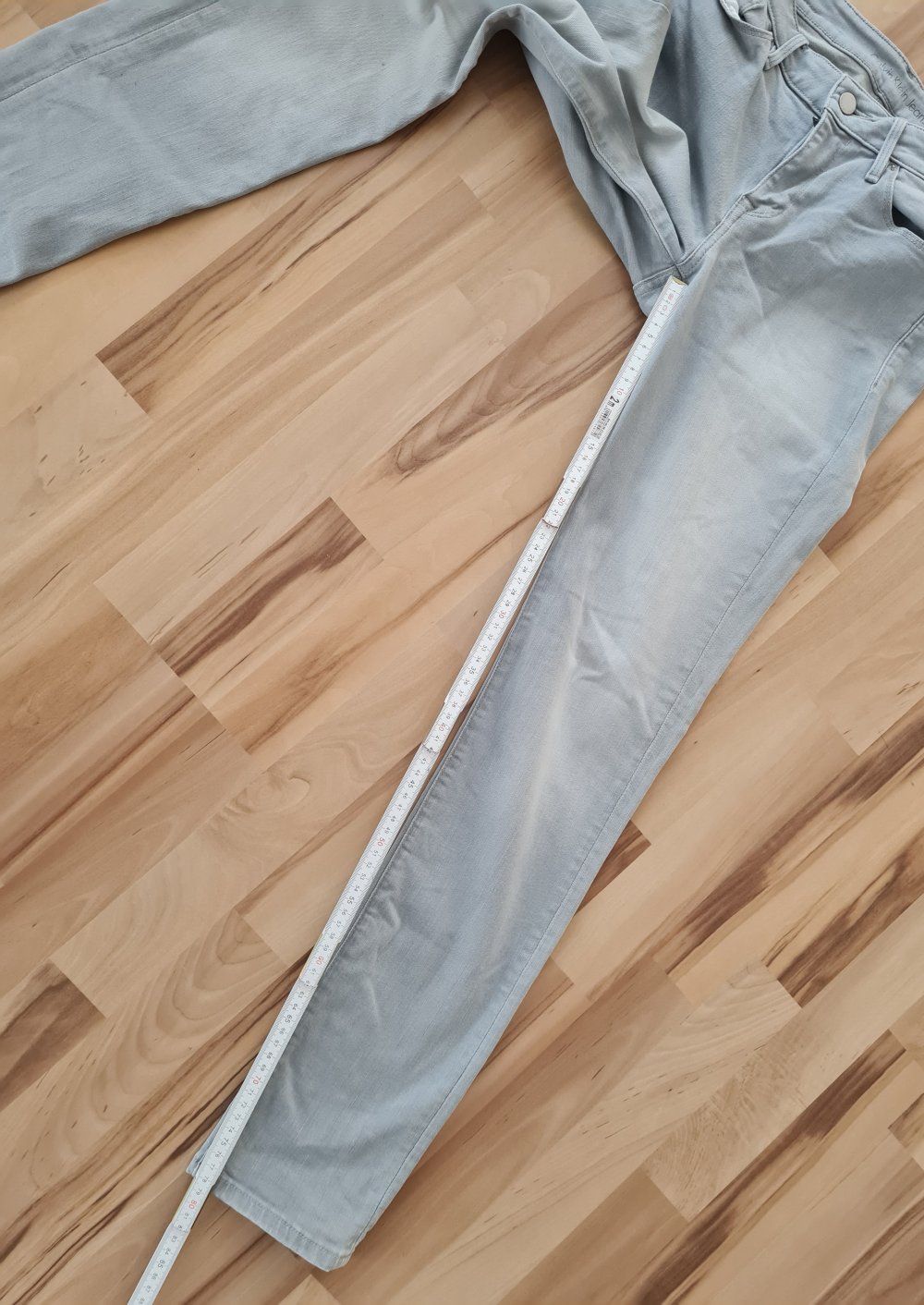 Graue Jeans Calvin Klein W28 L32 Ultimate Skinny