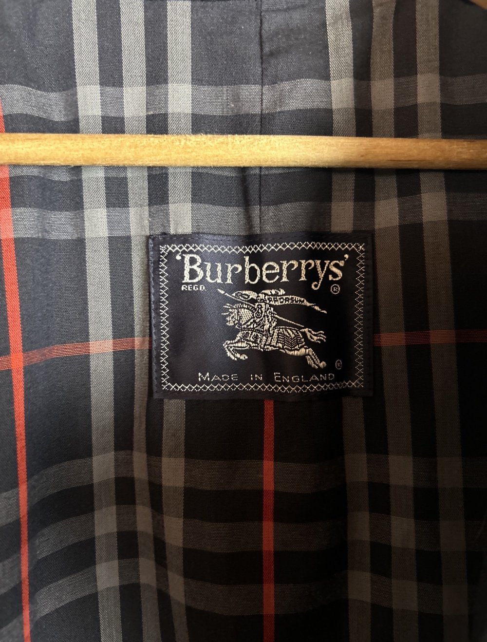 Burberry Mantel