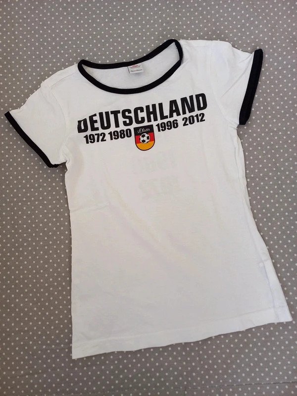 TOP ZUSTAND! Fußball Shirt Gr 128/134/140 S. Oliver, Sportshirt, Mädchen, weiss, Fan,