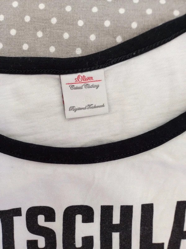 TOP ZUSTAND! Fußball Shirt Gr 128/134/140 S. Oliver, Sportshirt, Mädchen, weiss, Fan,